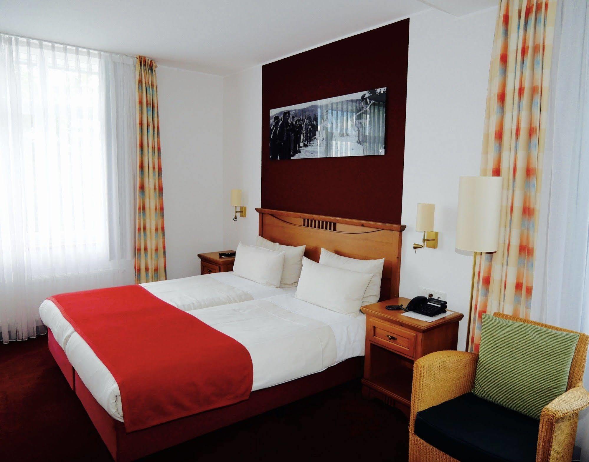 Astenturm Hotel (Adults Only) Winterberg Extérieur photo