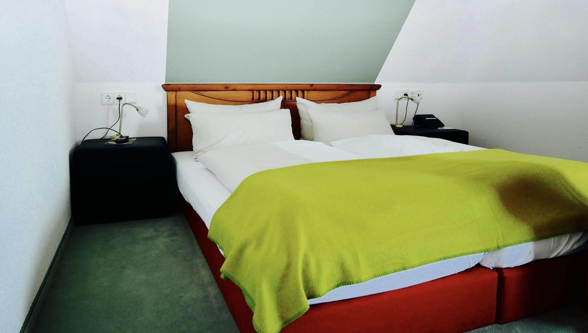 Astenturm Hotel (Adults Only) Winterberg Extérieur photo